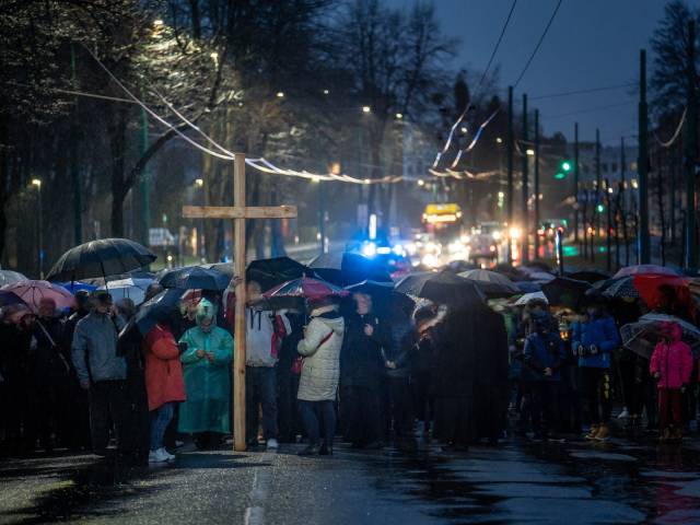 Droga krzyżowa ulicami miasta